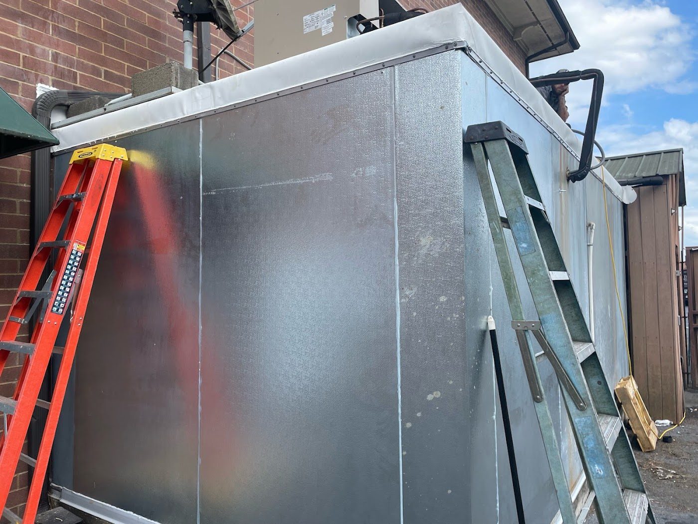 Walk-in cooler exterior